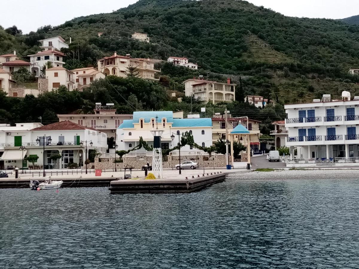 Kotsifas Rooms Tirós Exteriér fotografie