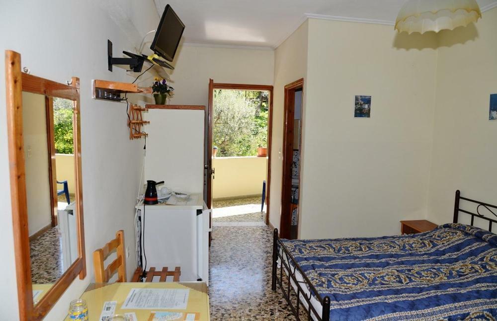 Kotsifas Rooms Tirós Exteriér fotografie