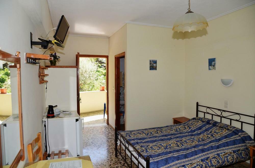 Kotsifas Rooms Tirós Exteriér fotografie